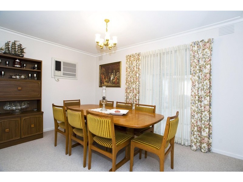 18 Birkenhead Avenue, Wantirna VIC 3152