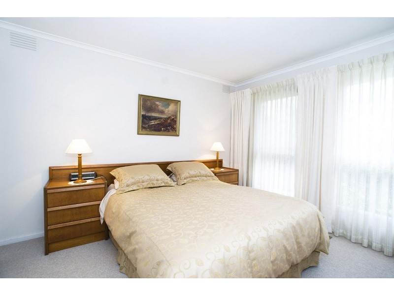 18 Birkenhead Avenue, Wantirna VIC 3152