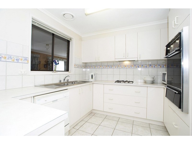 18 Birkenhead Avenue, Wantirna VIC 3152