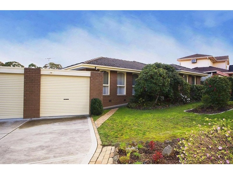 18 Birkenhead Avenue, Wantirna VIC 3152