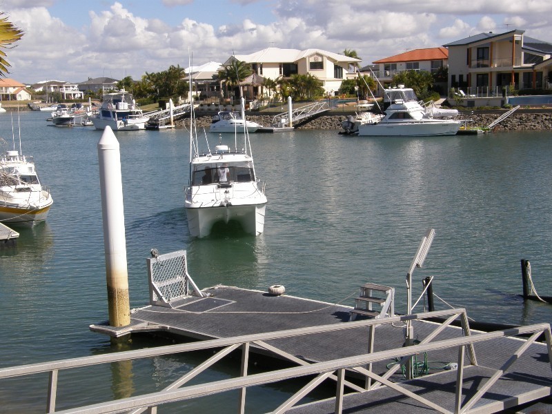 7 Beaufort Court, Raby Bay QLD 4163