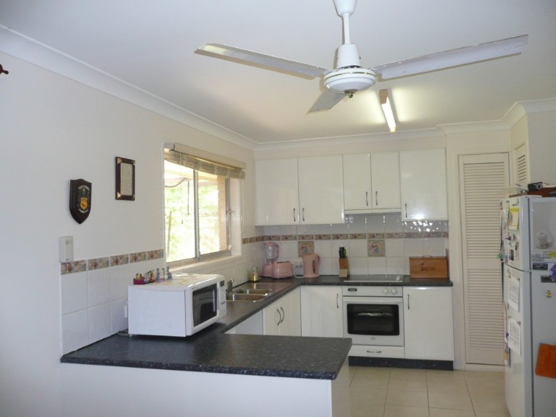 7 Parnka Street, Wellington Point QLD 4160