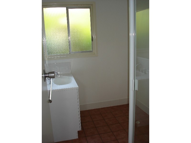 663 Main Road, Wellington Point QLD 4160