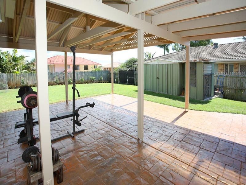 4 Burgess Court, Wellington Point QLD 4160