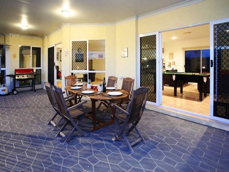 21 Allan Day Drive, Wellington Point QLD 4160