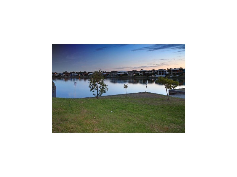 21 Allan Day Drive, Wellington Point QLD 4160