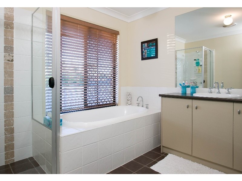 5 Rise Court, Thornlands QLD 4164