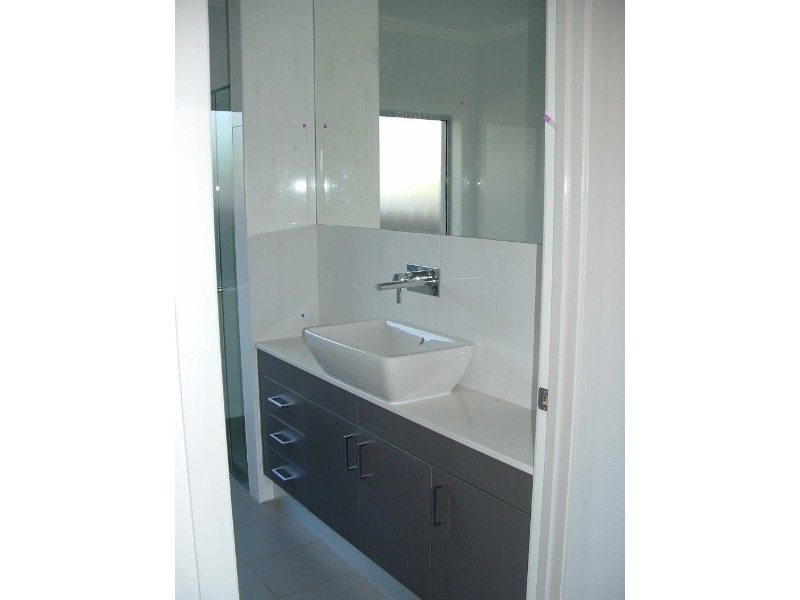 339 Main Road, Wellington Point QLD 4160