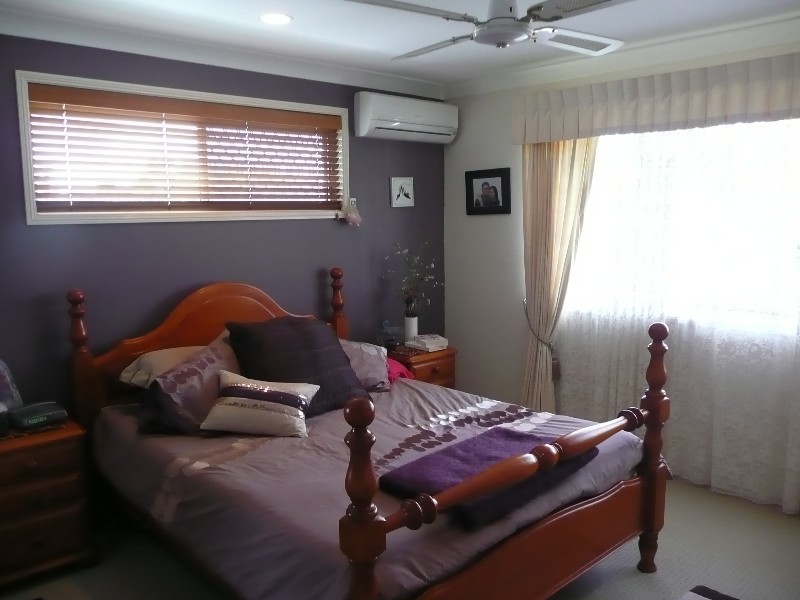 1 Ron Street, Birkdale QLD 4159