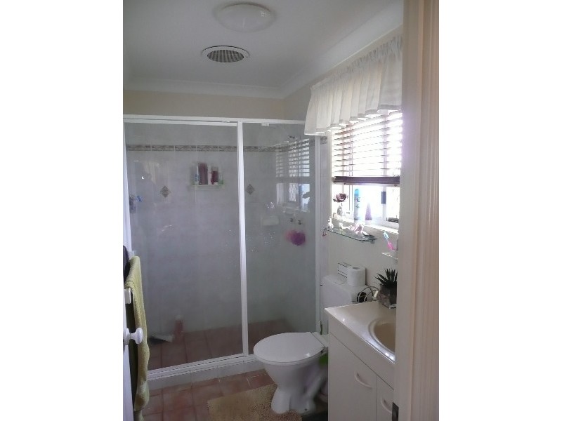 1 Ron Street, Birkdale QLD 4159