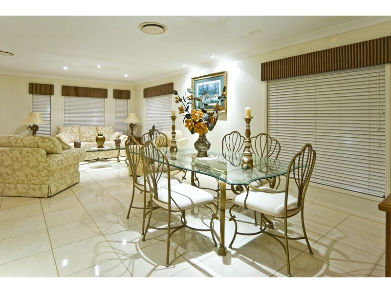 38 King Island Drive, Wellington Point QLD 4160