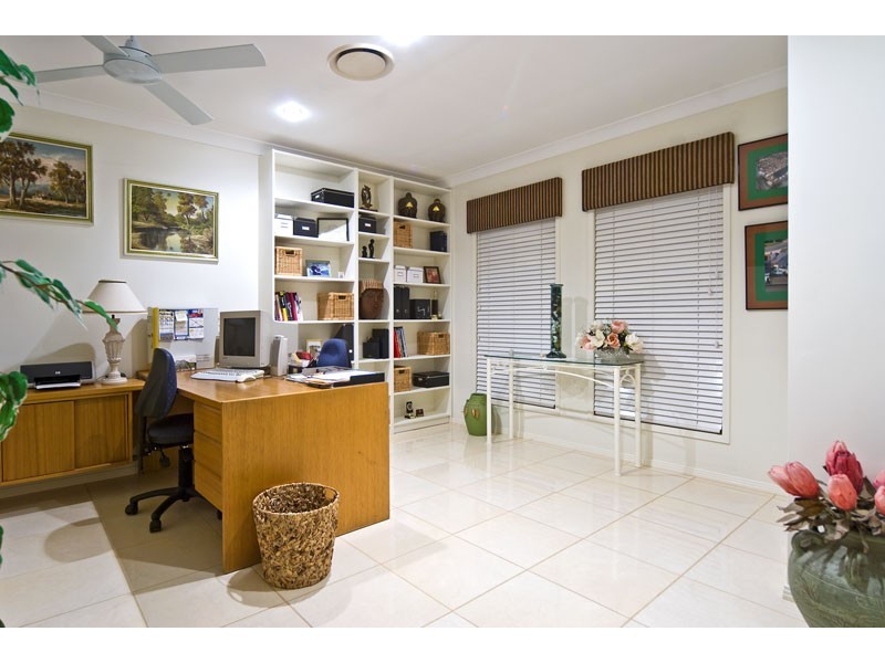 38 King Island Drive, Wellington Point QLD 4160