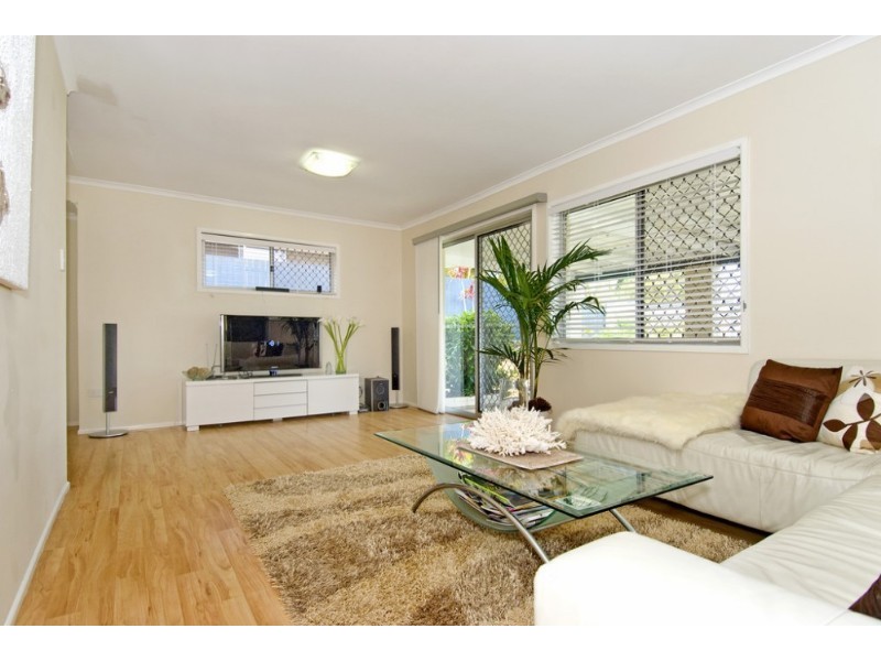 17 Moselle Drive, Thornlands QLD 4164