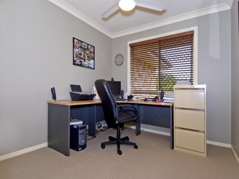 8 Marcel Place, Wellington Point QLD 4160