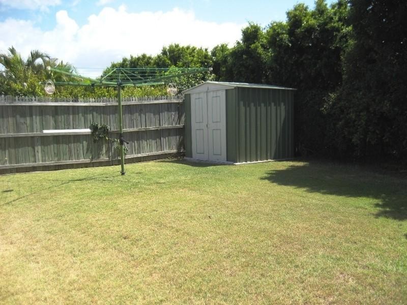 8 Marcel Place, Wellington Point QLD 4160