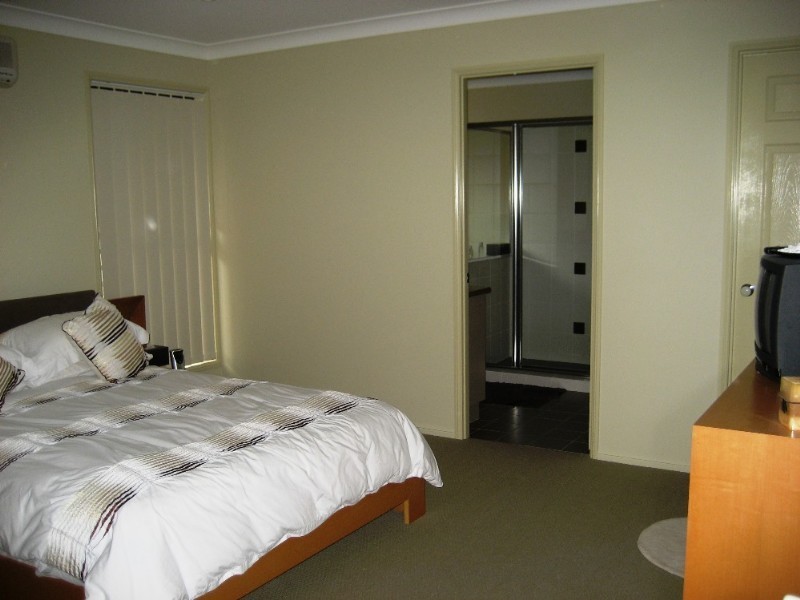 1 Jenmar Court, Thornlands QLD 4164