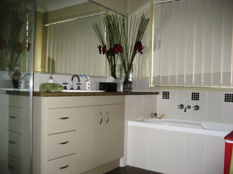 1 Jenmar Court, Thornlands QLD 4164