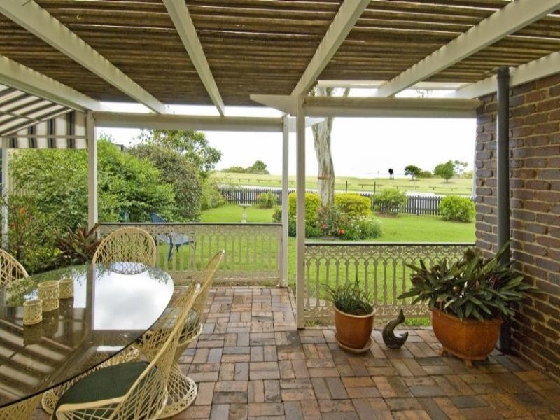 72 Makaha Drive, Birkdale QLD 4159