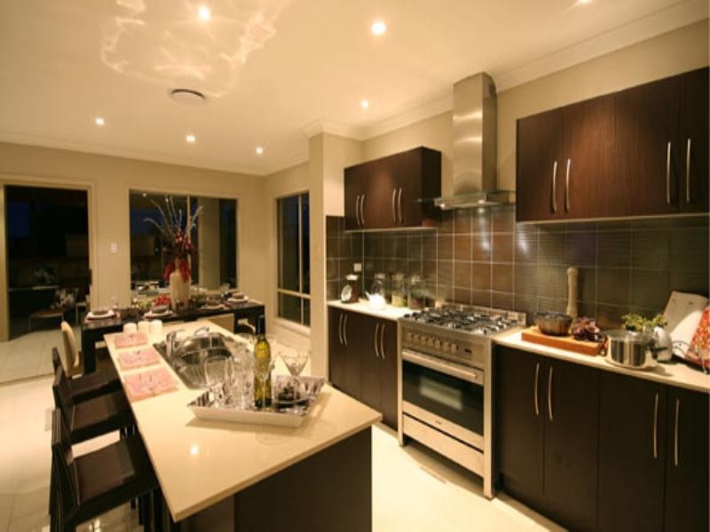 21 Hoskins Drive, Wellington Point QLD 4160