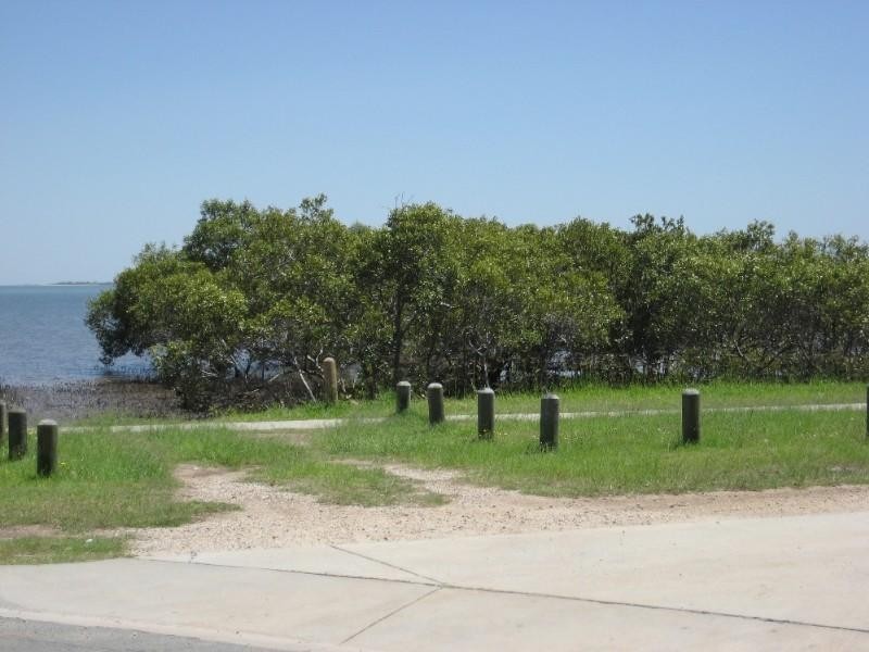 80 Thomas Street, Birkdale QLD 4159