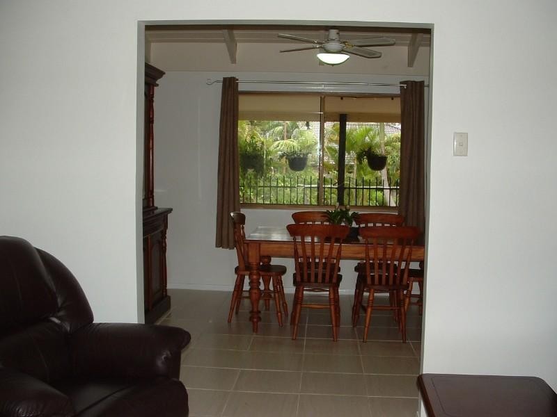 71 Whitehall Avenue, Birkdale QLD 4159