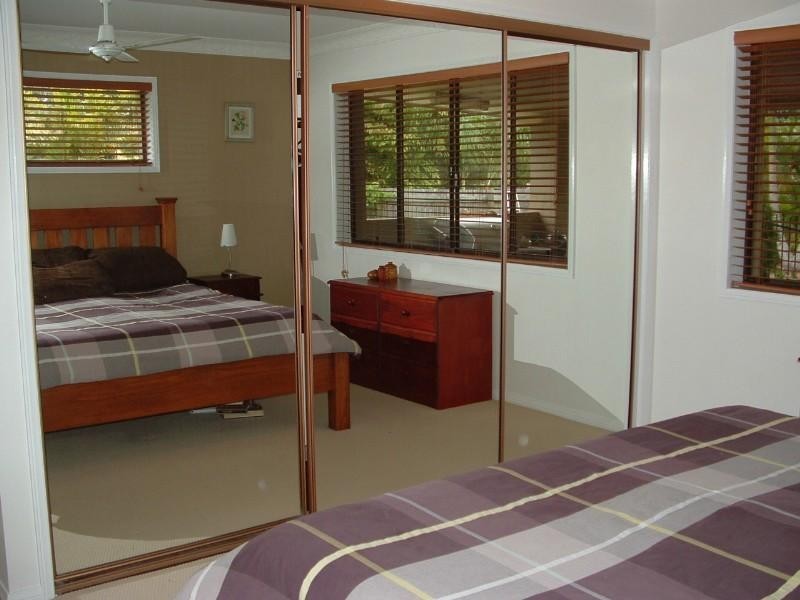 71 Whitehall Avenue, Birkdale QLD 4159