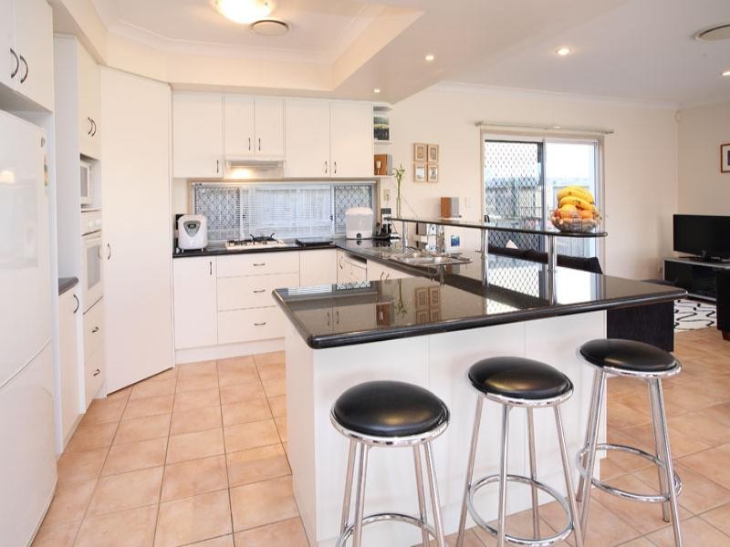 21 Allan Day Drive, Wellington Point QLD 4160