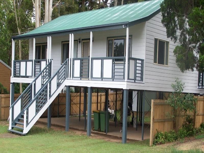 14 Merindah Street, Coochiemudlo Island QLD 4184