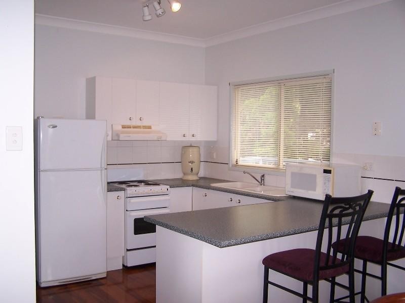 14 Merindah Street, Coochiemudlo Island QLD 4184