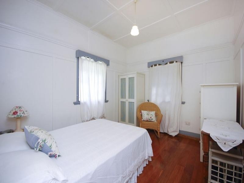 31 Longland Street, Cleveland QLD 4163