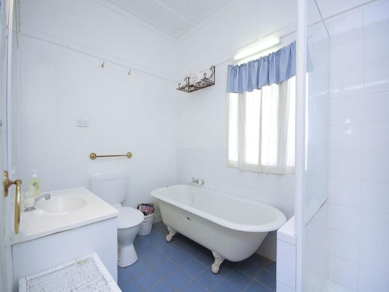 31 Longland Street, Cleveland QLD 4163