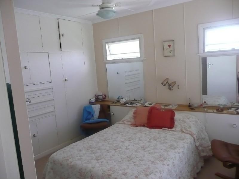 133 Fifth Avenue, Balmoral QLD 4171