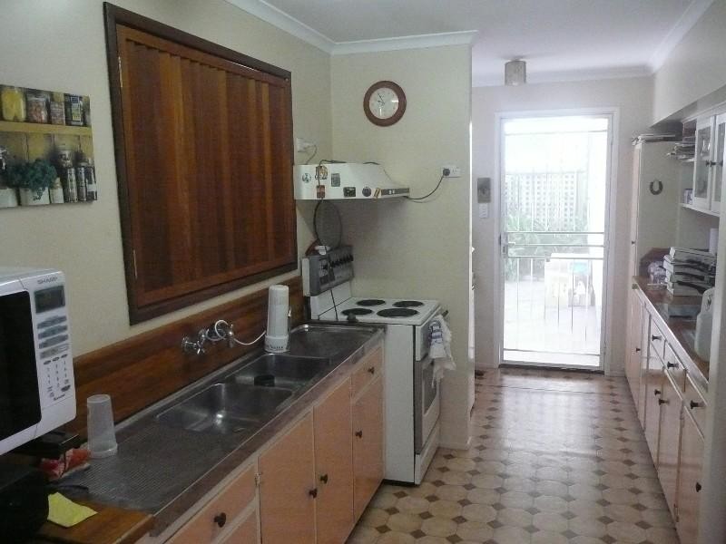 133 Fifth Avenue, Balmoral QLD 4171