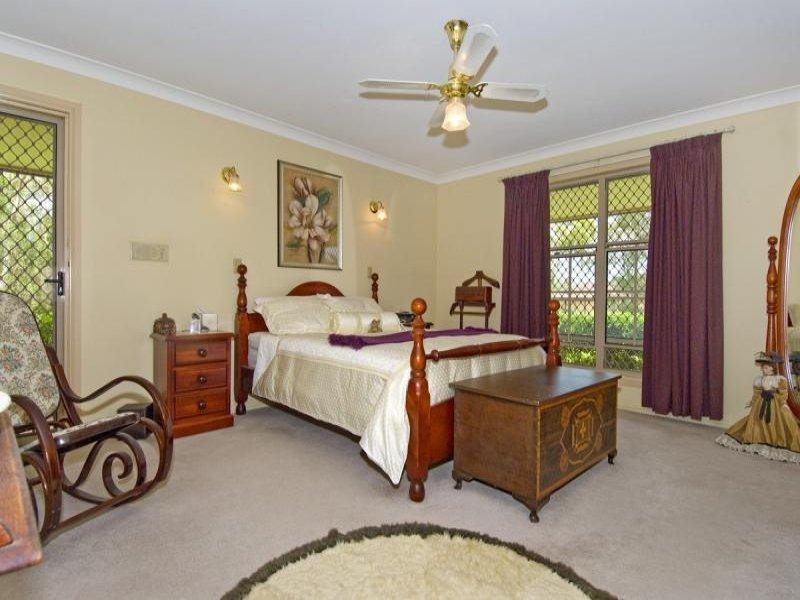 8 Wirilda Crescent, Capalaba QLD 4157