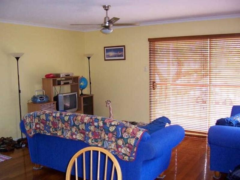 88 Thomas Street, Birkdale QLD 4159