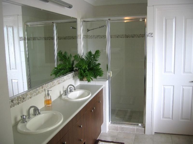 19 Plantation Place, Wellington Point QLD 4160