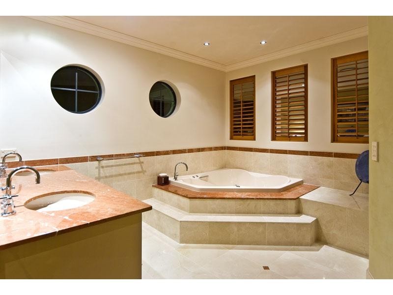 11 Masson Court, Wellington Point QLD 4160