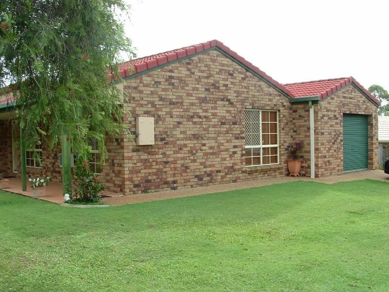 2 Roberts Street, Wellington Point QLD 4160