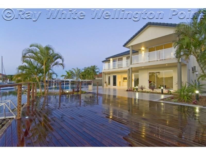 25 Downwind Court, Birkdale QLD 4159