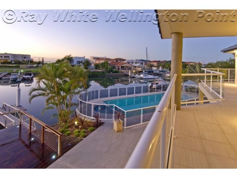 25 Downwind Court, Birkdale QLD 4159