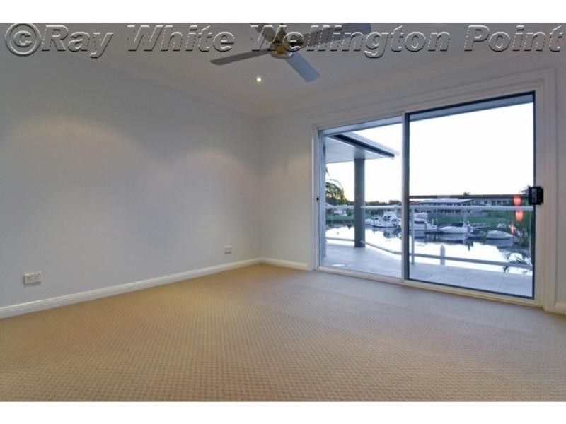 25 Downwind Court, Birkdale QLD 4159