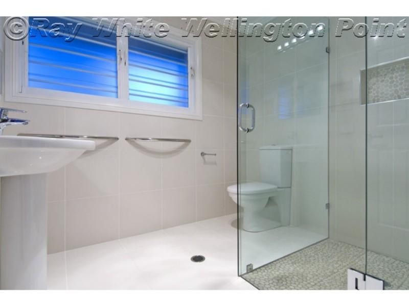 25 Downwind Court, Birkdale QLD 4159