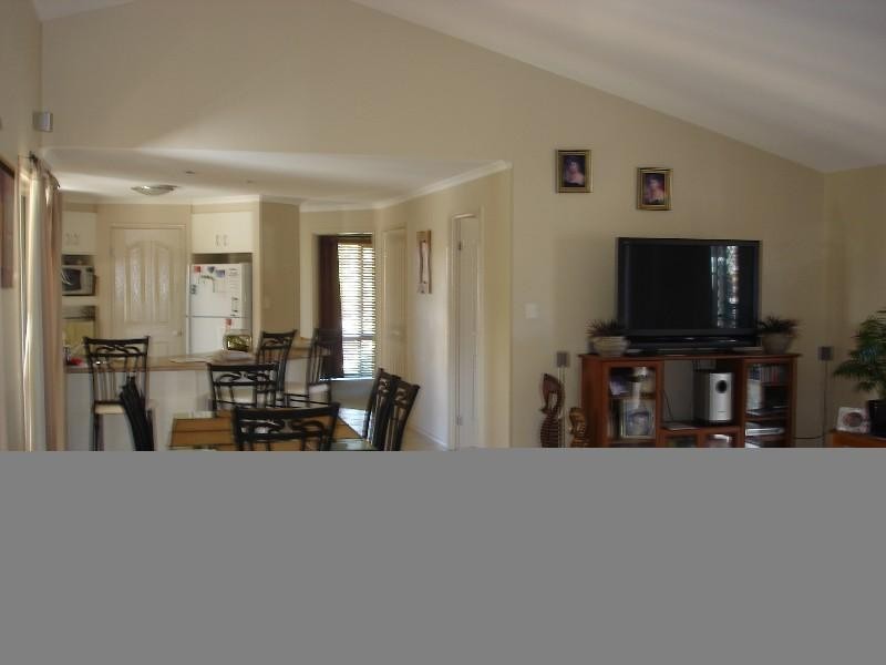 54 Trafalgar Vale Avenue, Wellington Point QLD 4160