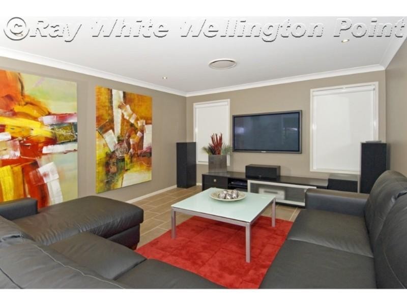 11 Alford Place, Wellington Point QLD 4160