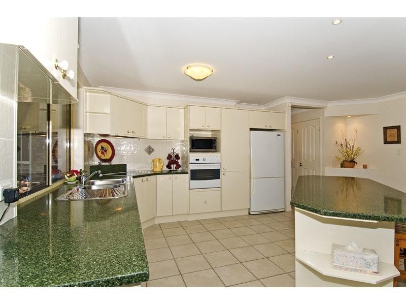 1 Helena Street, Wellington Point QLD 4160