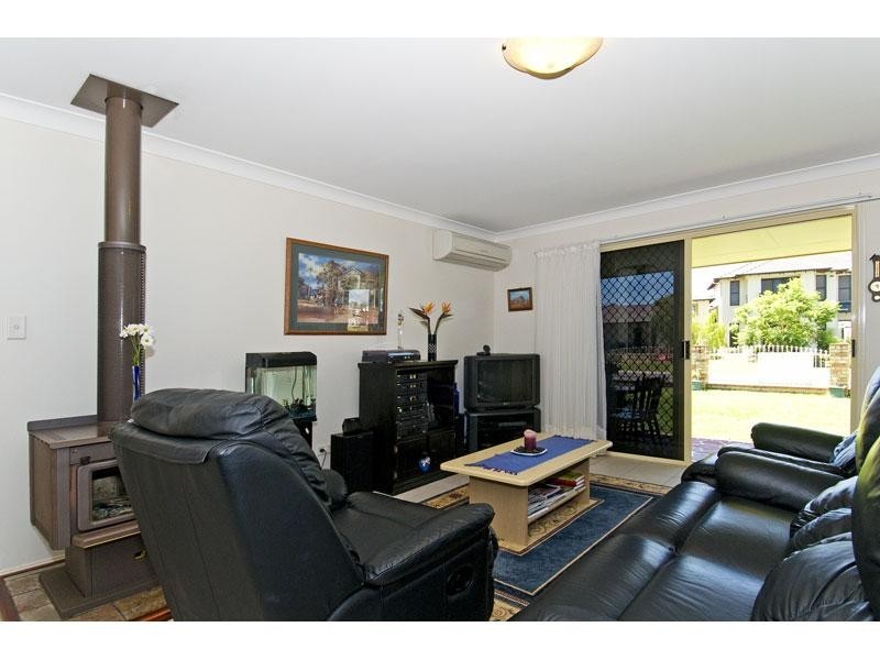 1 Helena Street, Wellington Point QLD 4160