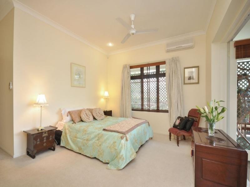 7 Apsley Street, Wellington Point QLD 4160