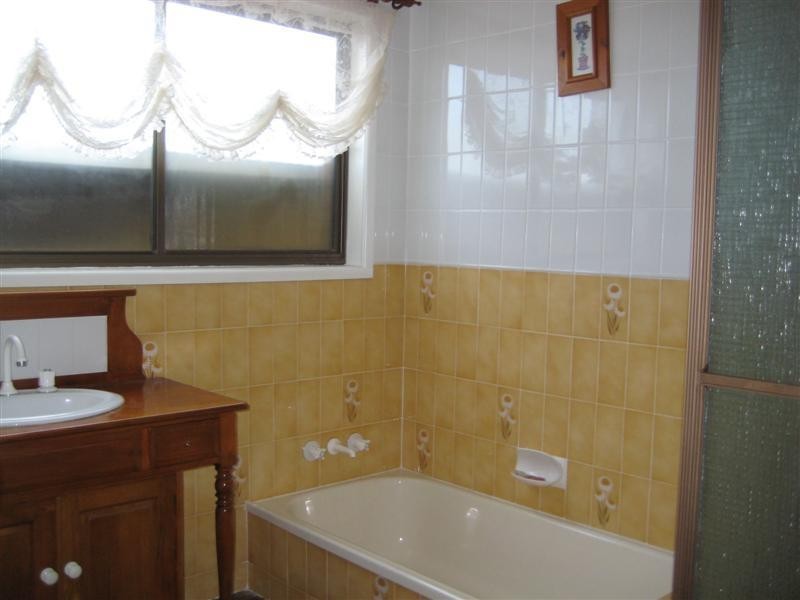 9 Christina Street, Wellington Point QLD 4160