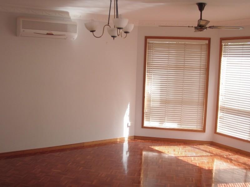 37 Chesterfield Crescent, Wellington Point QLD 4160