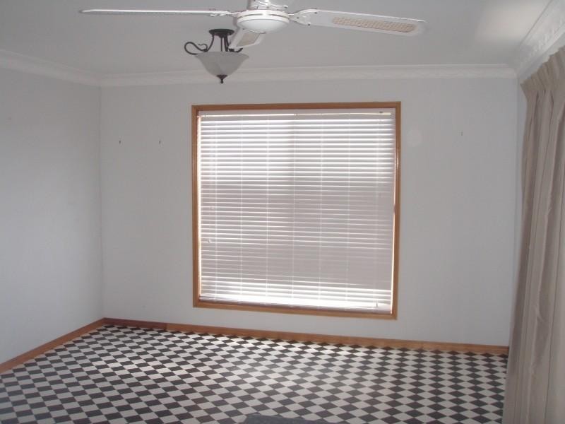 37 Chesterfield Crescent, Wellington Point QLD 4160